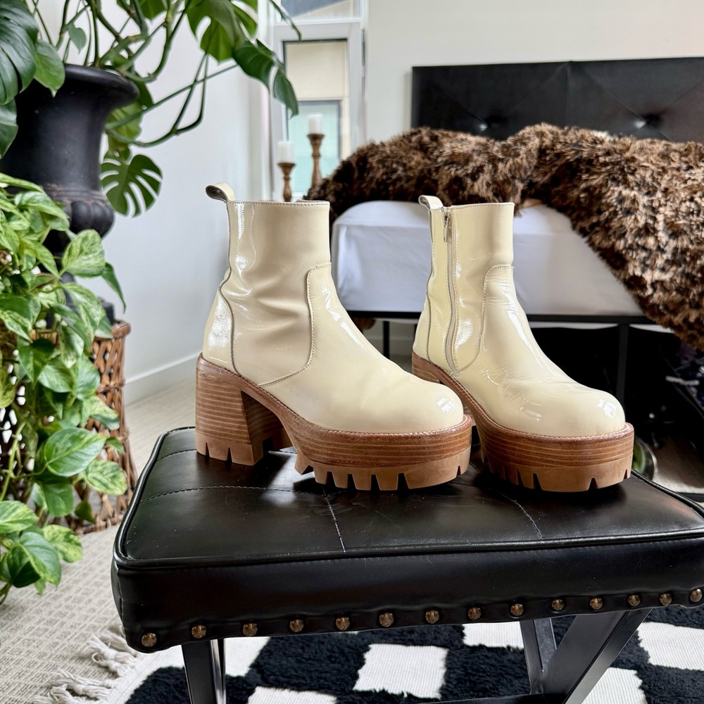 Jeffrey Campbell | Quavo Platform Boots - Ice Crinkle Patent Leather Cream